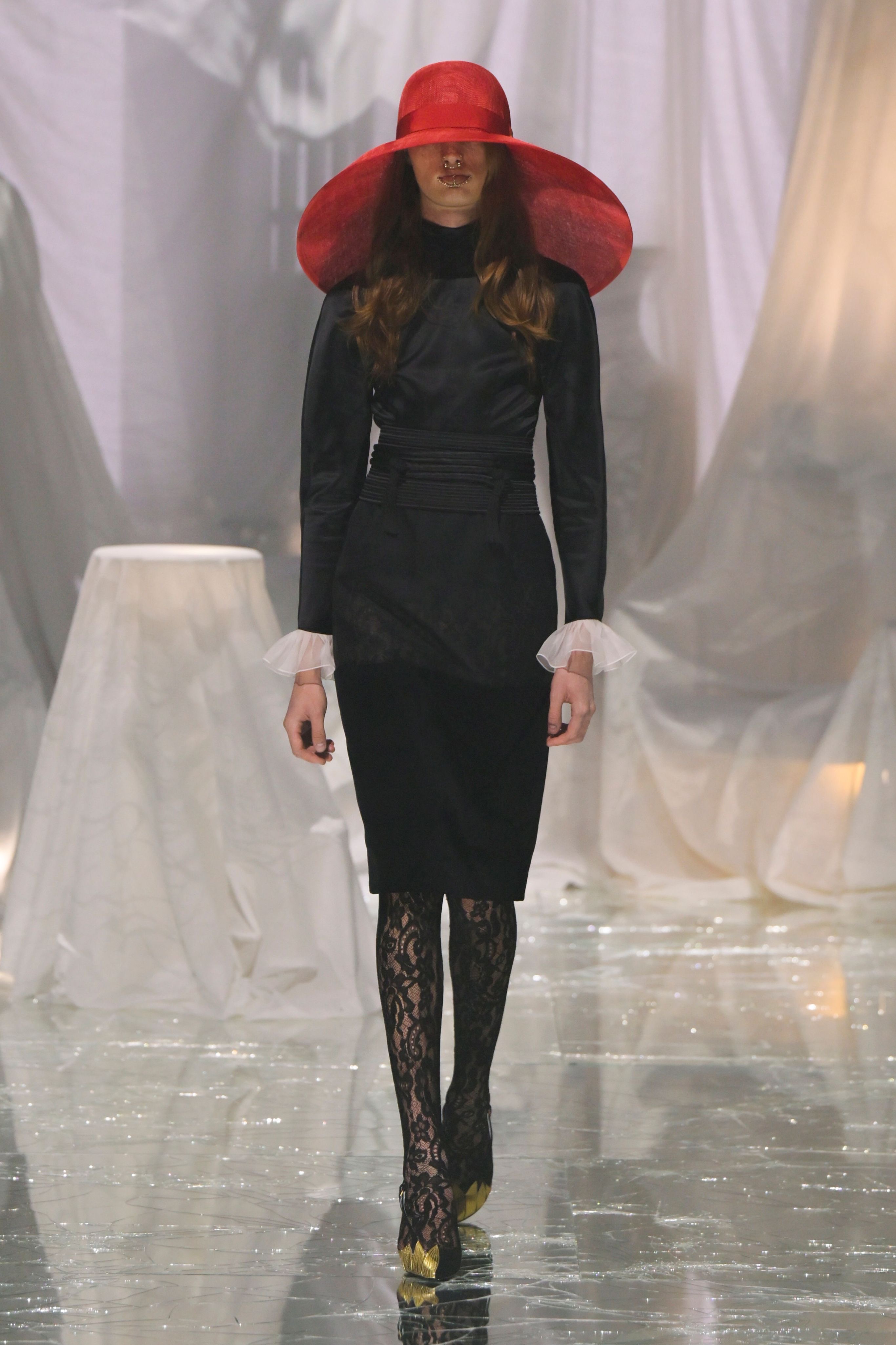 Valentino Spring 2025 Ready-To-Wear  