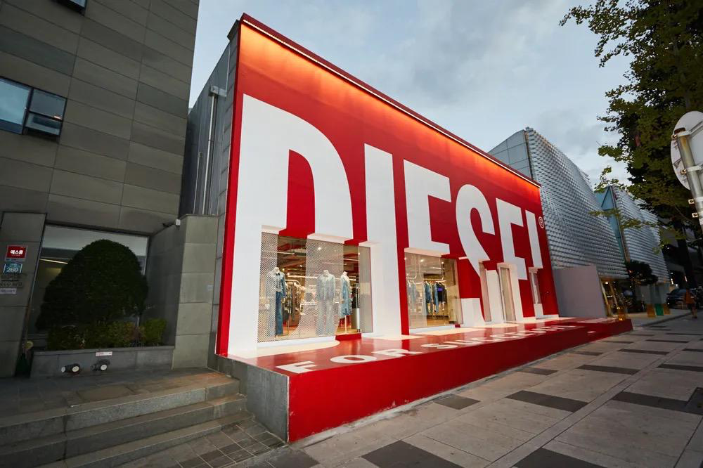 Seoul City Yongsan-gu Flagship store located in Hannam-dong