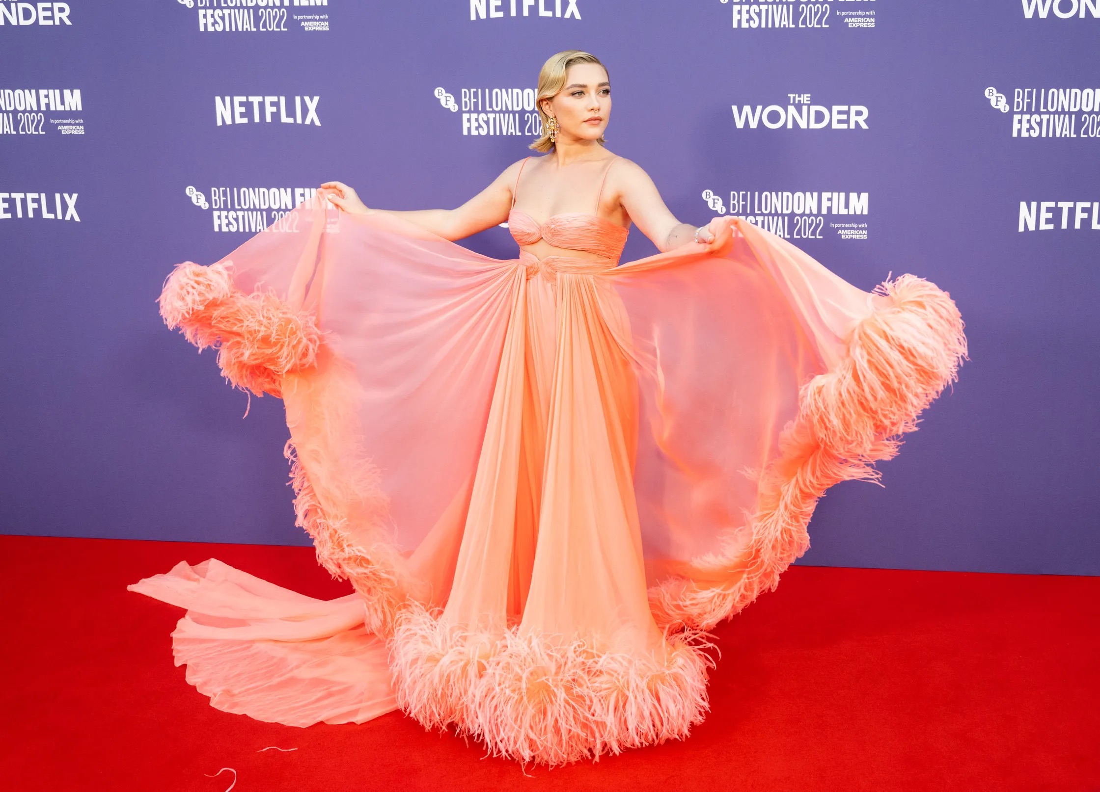 Florence Pugh to the Red Carpet in Valentino Haute Couture
