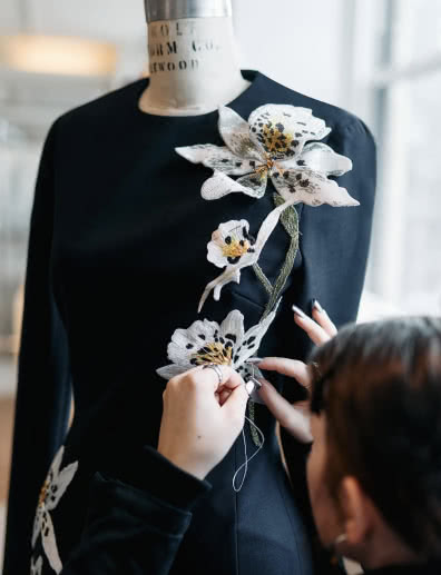 Oscar de la Renta Hand Embroidery